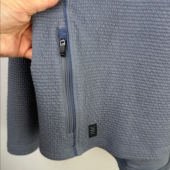RHONE Tribeca Tech 1/2 Zip Textured Mid Layer Stretch Medium in Folkstone Gray - Picture 7 of 16